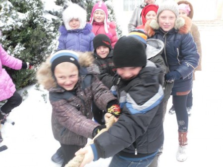 "Зимові забави юних козачат"